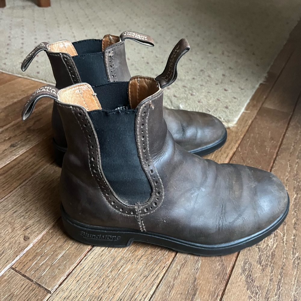 Blundstone High Top Chelsea Boots Womens US 7.5